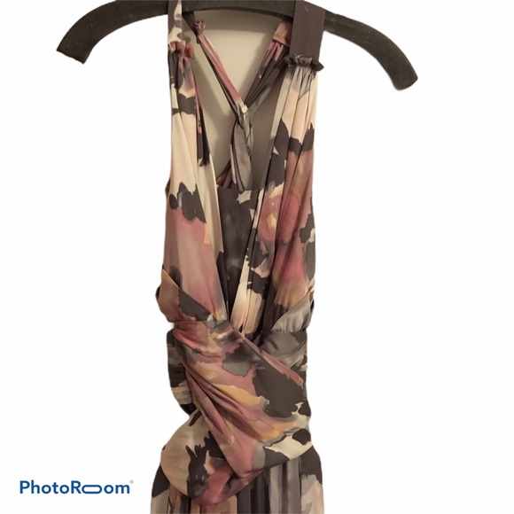 NWT BANANA REPUBLIC MONOGRAM SILK PRINT GOWN - Picture 3 of 6